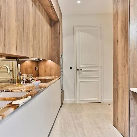 Апартаменты D'architecte Luxueux *